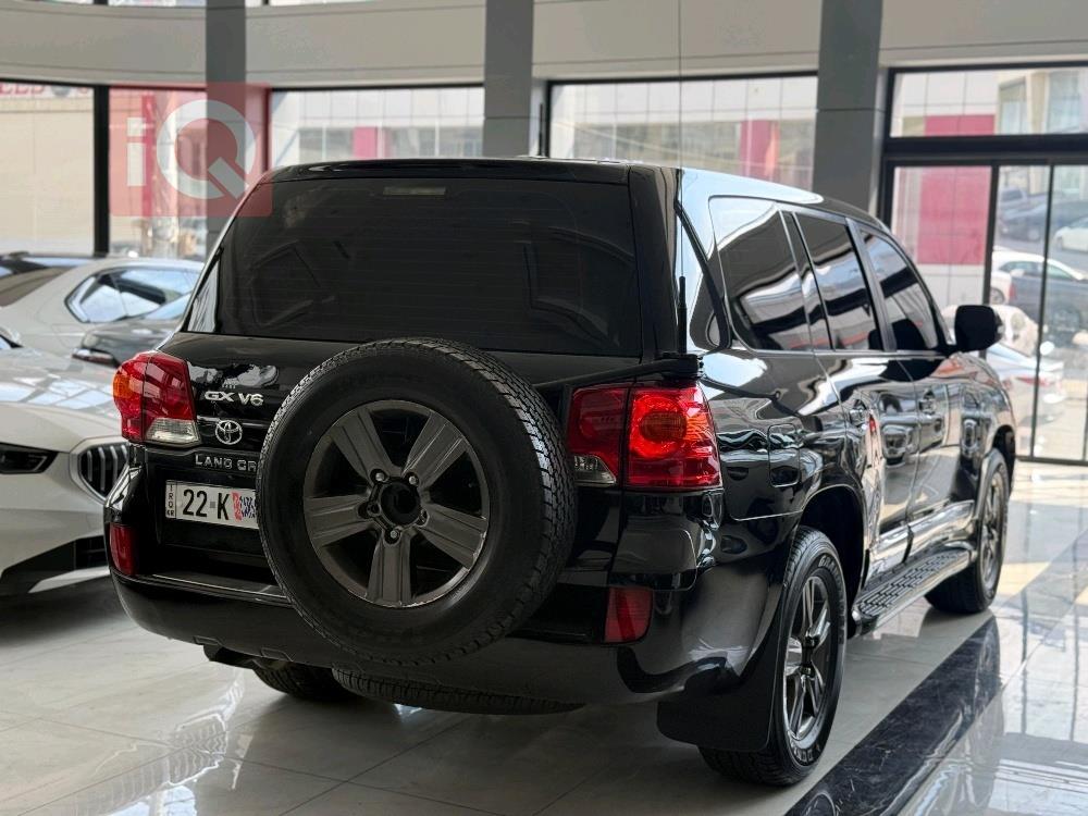 تويوتا لاندكروزر